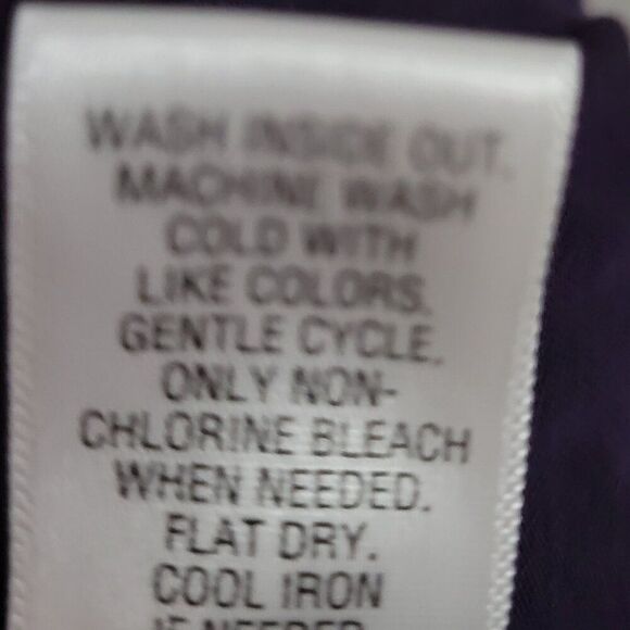 Croft & Barrow Top Dark Purple Medium flowy lace stretchy pleated Rayon classic - Picture 9 of 11